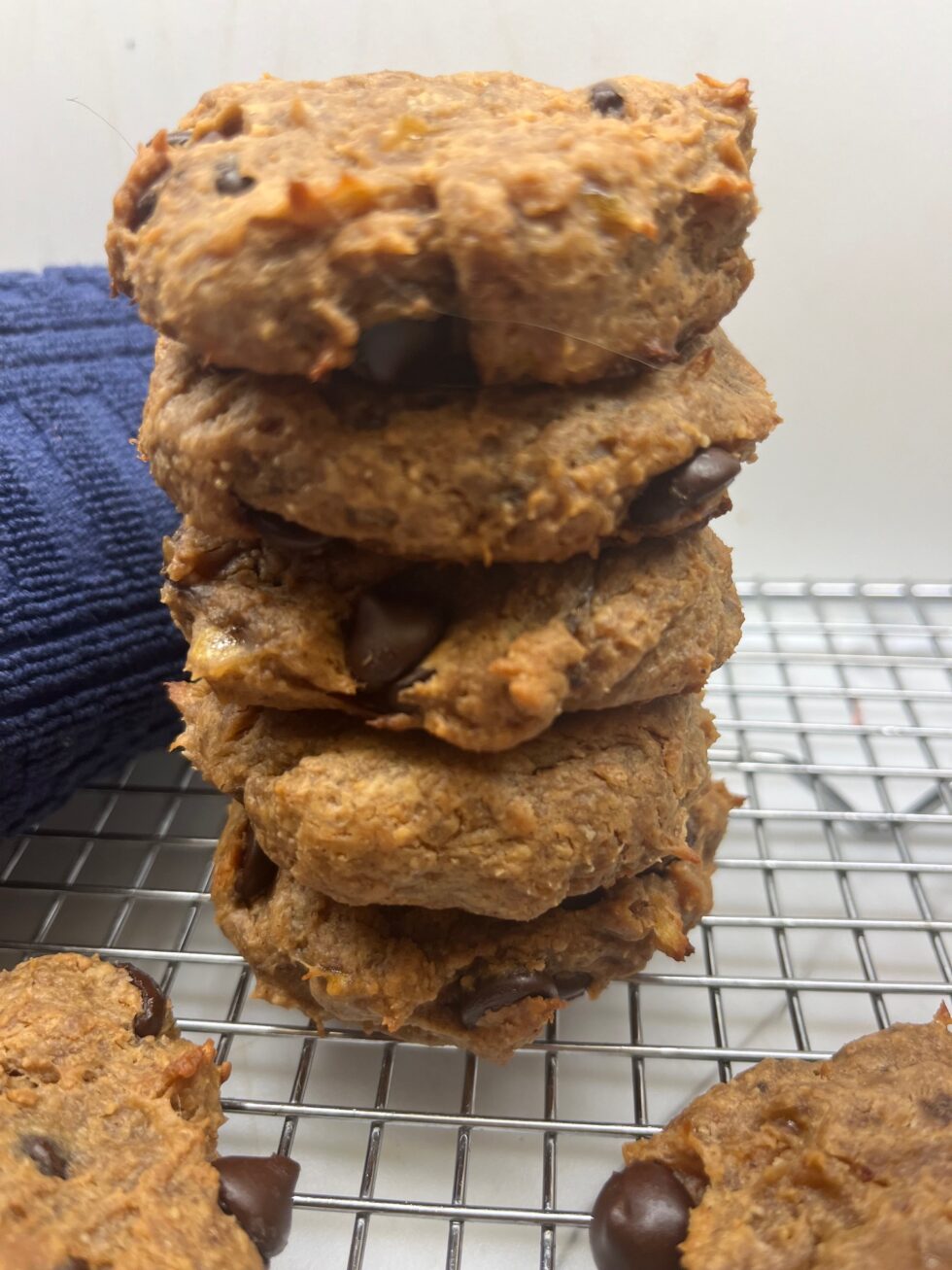 Peanut Butter & Banana Chocolate Chip Cookies 